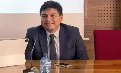 Indagan a un abogado por ofrecer gestiones judiciales: lo que hallaron en su celular dejó perplejos a los investigadores
