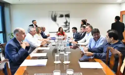 La Legislatura abre un debate que podría cambiar las reglas del juego político: ¿Qué buscan realmente?