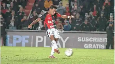 Colón terminó entre los cinco equipos más favorecidos por los penales y hay un cobro que arde