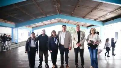El Salón Roca necesita una refacción total: el ministro fue a verlo y esto es lo que encontró