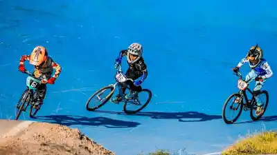 San Juan recibe a 400 pilotos de 12 países: cuánto cuesta no perderse el BMX