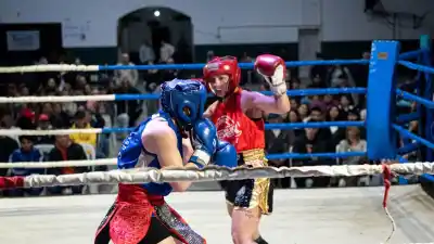 Subió al ring en Esperanza y se llevó el título: ahora la espera un torneo en Buenos Aires