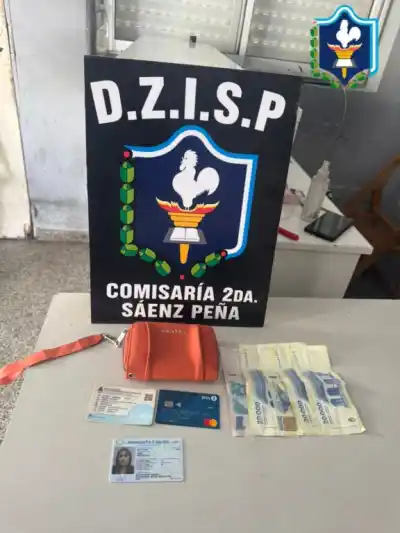 La acorralaron en un supermercado y le arrebataron la billetera: a los minutos, dos hombres quedaron detenidos