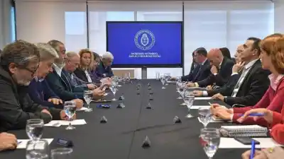 El Gobierno homologó 19 convenios: los sectores que quedaron alcanzados