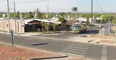 Escucharon detonaciones en la calle y lo que hallaron en la camioneta sorprendió a todos