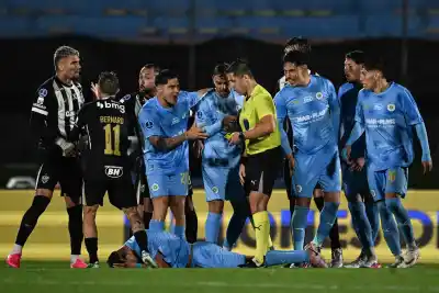 Mineiro ganaba la serie por tres goles, pero en Montevideo vivió un final de infarto