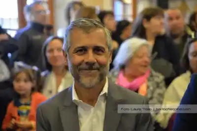 El gobernador cambió de opinión sobre la Carta Orgánica y en Bariloche apuntan al motivo