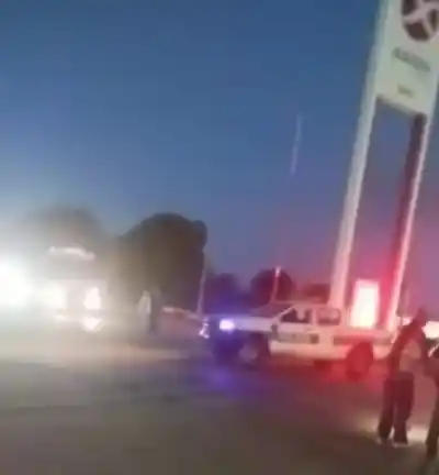Frenó en plena Ruta 34 para no pisar a dos perros que peleaban y terminó todo mal