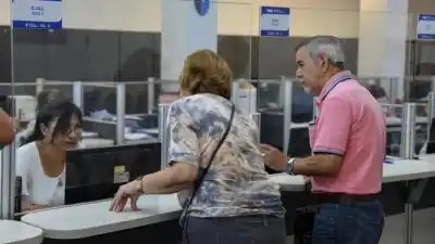 El Concejo define 59 tasas menos, pero la mira está en cuatro edificios sin precio