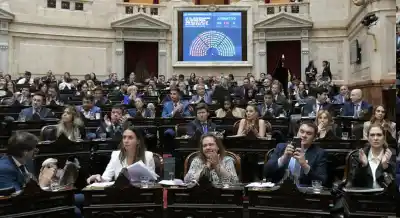 La sesión se estiró hasta la madrugada y cuatro tucumanos quedaron del lado ganador