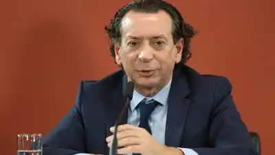 Sica comparó al país con un alcohólico y disparó: "la inflación genera pobreza"