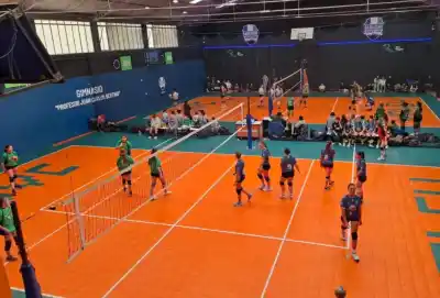 Bariloche se llena de pibes: 26 clubes y nueve canchas para un torneo que paraliza la ciudad