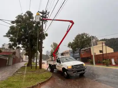 El truco de la llave térmica que usa Energía de Misiones cuando la tormenta deja a un pueblo sin luz