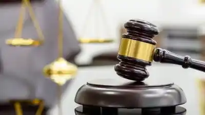 Abusó de su hija durante una década y la Justicia tomó una decisión que él no esperaba