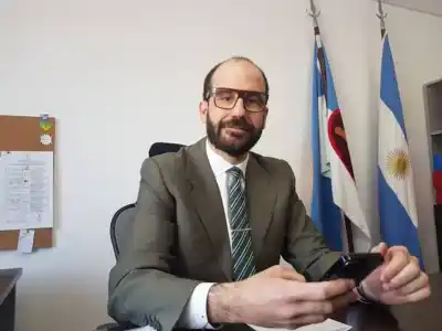 Se va un secretario del gabinete de Macharashvili y quién ocupa su lugar ya tiene nombre