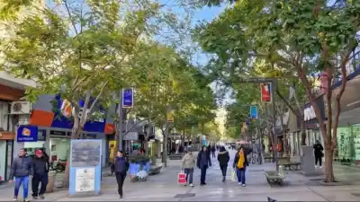 Los comercios de San Juan se sostienen con los ahorros de sus dueños: hasta cuándo aguantan