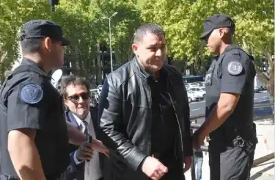 Dinero público desaparecía en 48 horas: el oscuro entramado que une al gobierno provincial con una empresa investigada