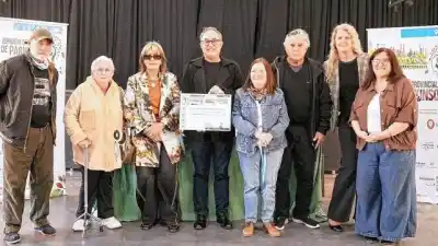En Paraná esperaban 100 y ya hay más de 400: la jornada sobre Parkinson que se les fue de las manos