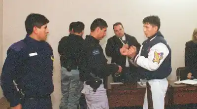 El juez le dio la libertad condicional al asesino del padre Martearena y la familia estalló