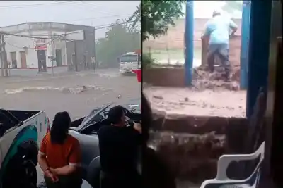 La lluvia cayó de golpe en La Paz y el agua ya estaba adentro de las casas
