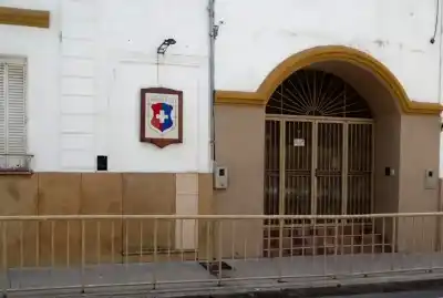 Una escritura en la pared desató el pánico: así reaccionaron los colegios para proteger a los alumnos