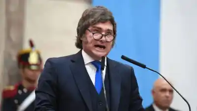 Milei aprieta a las petroleras: el ultimátum que las deja fuera de Vaca Muerta