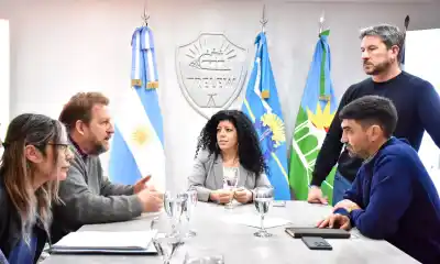 Trelew destraba el macizo de ATECH: el paso que esperaban los docentes para construir sus casas