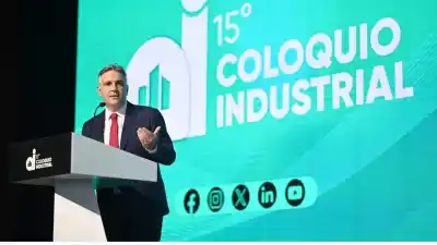 Llaryora habló ante los industriales y marcó la línea que no piensa cruzar con Milei