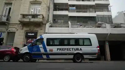 Prefectura allanó dos casas en Rosario por los 640 kilos que quedaron en una camioneta