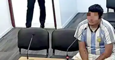 Simularon ser clientes en una ferretería de La Florida y se llevaron lo que estaba a la vista