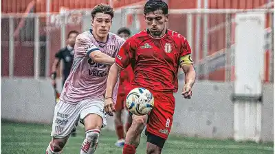 Unión ganaba en el 15 de Abril, pero a los 48 del complemento pasó lo impensado