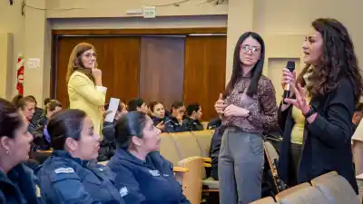 San Juan capacita a policías de todas las comisarías para actuar ante denuncias de violencia de género