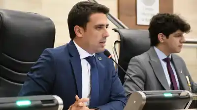 El concejal que quiere desregular Uber en Rosario: "Es un acuerdo entre privados"