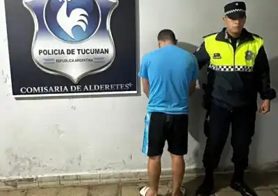 La persiguió hasta la comisaría y lo que pasó después dejó en shock a los efectivos