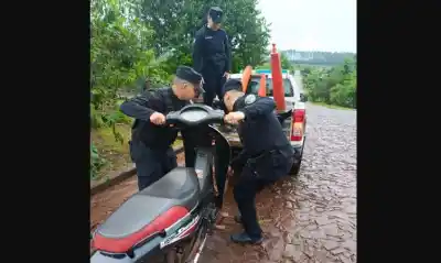 Los vecinos del barrio 9 de Julio no aguantaban más el ruido: la moto terminó secuestrada
