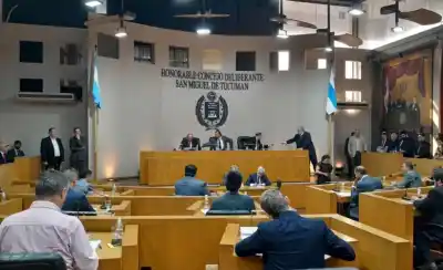 Tucumán eliminó 59 tasas: el ahorro real que nadie sabe calcular