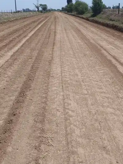 El camino al norte de Monte Maíz que los camiones castigaban ya no es el mismo