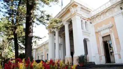 Cierran listas en la UNT: seis facultades se preparan para una batalla electoral inédita