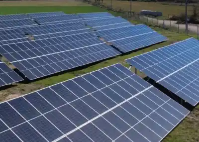 Sampacho ya tiene su parque solar: cuántos paneles instalaron y cuánta energía generarán
