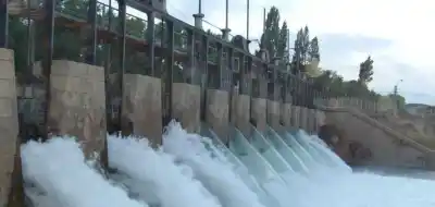 Neuquén y Río Negro: los ríos ya traen más agua y ahora vigilan las represas