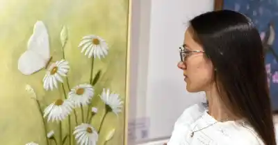 La artista sanrafaelina que expone en Malargüe y ya mandó una obra al exterior
