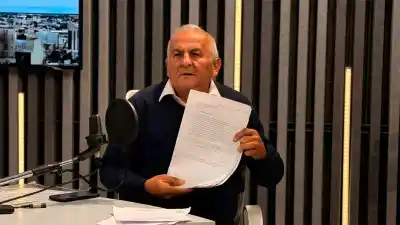 Denuncian millonario desvío en fondos para viviendas: lo que encontraron en los informes bancarios es alarmante
