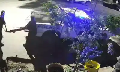 Dos policías acusados de robar en una gomería pidieron "perdón" y el dueño lo vivió como una amenaza