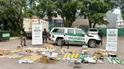 Tucumán: incineraron 230 kilos de cocaína que estaban guardados como prueba en 19 causas