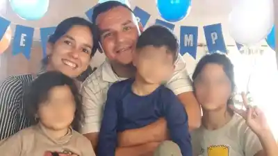 El gendarme que arrastró el río: su familia lo esperó cuatro días y una foto los volvió a unir
