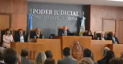 Los siete jueces de la Corte de Mendoza ya no necesitan estar en Tribunales para firmar: desde cuándo rige