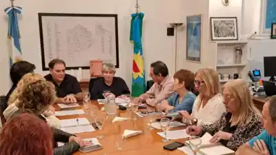 Amenazas en escuelas: los gremios docentes revelaron lo que encontraron y pidieron medidas urgentes