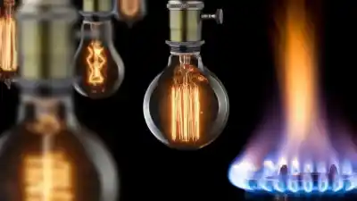 Subsidios de luz y gas: quiénes quedan afuera por tener un auto de hasta 3 años