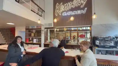 El Café Kennedy volvió a abrir y un cliente llegó a las 7 de la mañana: el motivo que emocionó a todos