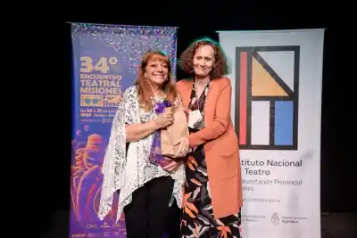 Posadas despide a la mujer que hizo nacer el teatro independiente misionero